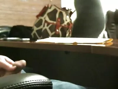 بلوند زرق و عکس سگسی متحرک برق دار ، کوچک نیاز به دیک سیاه بزرگ دارد