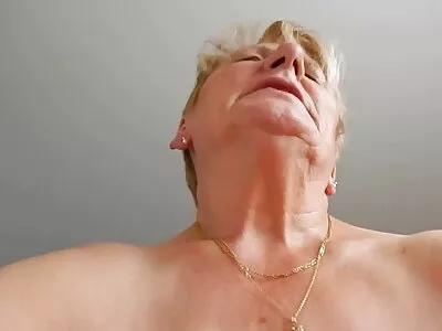 Fat MILF Finger Banging Her Waf عکسهای حرکتی سکسی Muff
